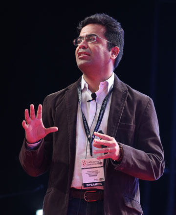 Dr. Praphul Chandra — Principal Data Scientist, Hewlett Packard Enterprise